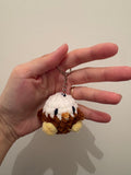 Porte clé petit poussin au crochet